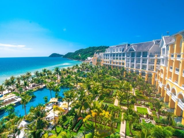 Mecomdo Phú Quốc nổi lên như một kỳ nghỉ dành riêng cho những ai tìm kiếm sự tinh tế, riêng tư và trải nghiệm mang tính cá nhân hóa sâu sắc.
