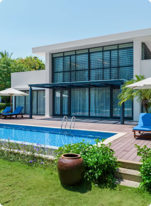 Khách sạn 5 sao Mecomdo tại biển Phú Quốc là điểm đến lý tưởng cho những ai mong muốn tận hưởng kỳ nghỉ sang trọng giữa thiên nhiên tuyệt mỹ.